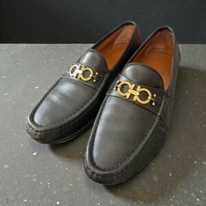 Salvatore Ferragamo Black Leather Loafers with Gancini Gold Buckle (9D)